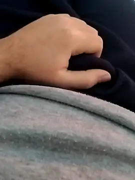 Snapshot of erdestruttor18 chatting on 29, 11, 2025 erdestruttor18 online show from 29, 11, 2025