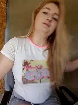 Snapshot of dixielarys chatting on 6, 5, 2026 dixielarys online show from 6, 5, 2026