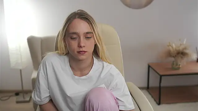 SharleneTaymon online show from 27, 11, 2025