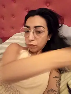 Yani-14 online show from 12, 4, 2026