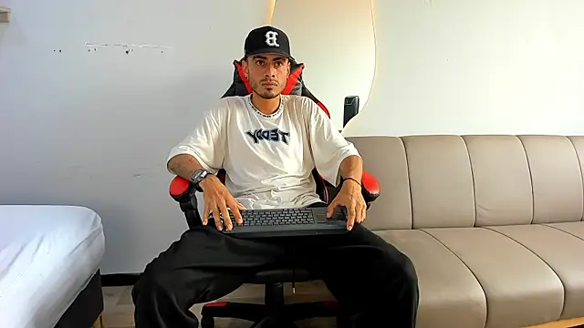 MatthewCullen online show from 20, 12, 2025