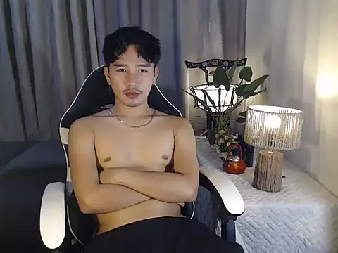  bigcock charles online show from 3, 12, 2025