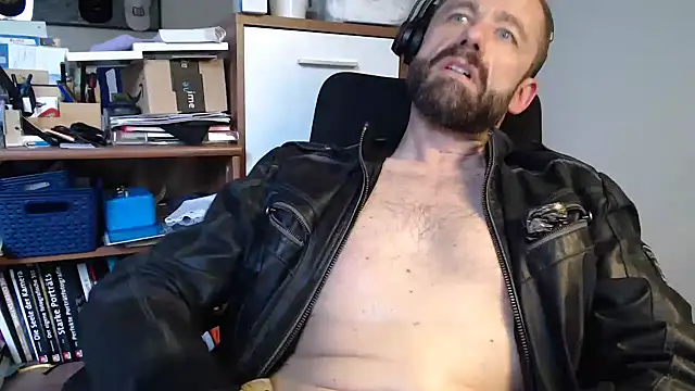 Snapshot of TheJoker_80 chatting on 10, 6, 2026 TheJoker 80 online show from 10, 6, 2026