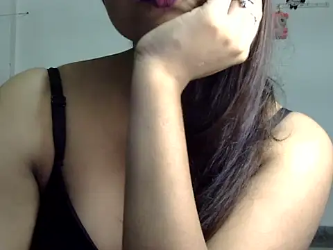 cute rohani1 online show from 12, 7, 2026