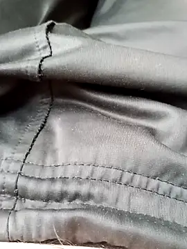 Snapshot of scuter01 chatting on 27, 11, 2025 scuter01 online show from 27, 11, 2025