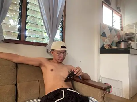 Snapshot of asiantwink0000 chatting on 10, 2, 2026 asiantwink0000 online show from 10, 2, 2026