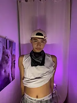 Snapshot of asiantwink0000 chatting on 14, 2, 2026 asiantwink0000 online show from 14, 2, 2026