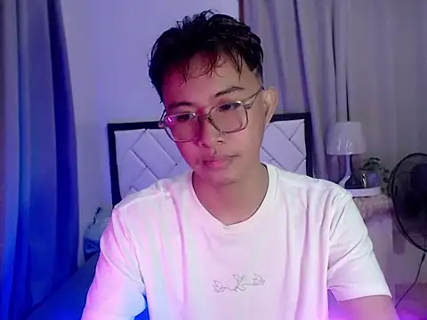 Snapshot of asiantwink0000 chatting on 19, 2, 2026 asiantwink0000 online show from 19, 2, 2026