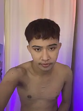 Snapshot of asiantwink0000 chatting on 24, 2, 2026 asiantwink0000 online show from 24, 2, 2026