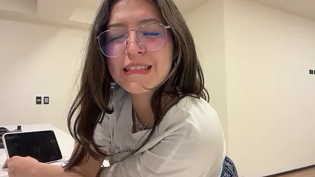 Snapshot of Alicatcua_ chatting on 23, 6, 2026 Alicatcua online show from 23, 6, 2026