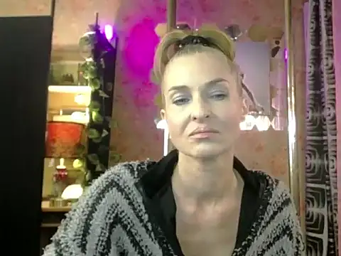 Snapshot of Soniakiss chatting on 17, 5, 2026 Soniakiss online show from 17, 5, 2026