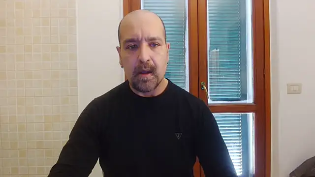 Snapshot of AMIRDIB2025 chatting on 4, 3, 2026 AMIRDIB2025 online show from 4, 3, 2026