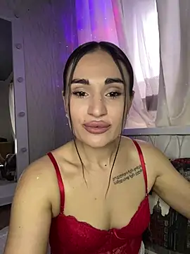 Snapshot of MonikaSi chatting on 13, 4, 2026 MonikaSi online show from 13, 4, 2026