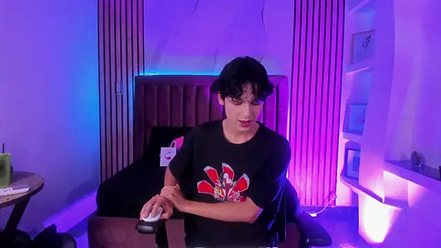 SthepanodiMonaco online show from 2, 2, 2026