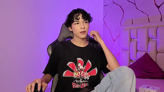 SthepanodiMonaco online show from 13, 2, 2026