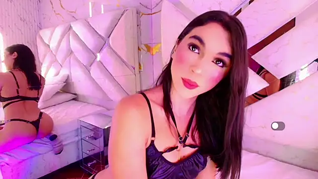 Snapshot of Isa_Villaa chatting on 24, 4, 2026 Isa Villaa online show from 24, 4, 2026