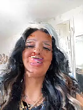 Snapshot of Lolaxox_ chatting on 5, 3, 2026 Lolaxox online show from 5, 3, 2026