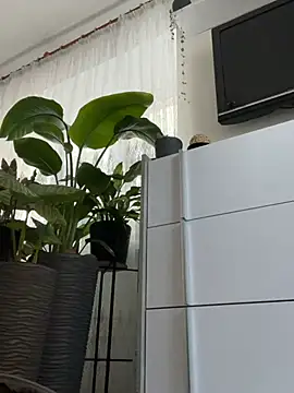 s4rah online show from 5, 3, 2026