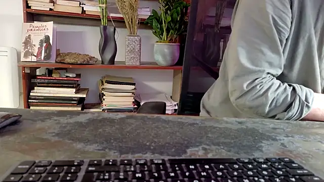 diogene11 online show from 1, 12, 2025