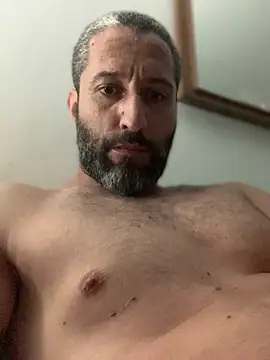 Calientesensible online show from 10, 2, 2026