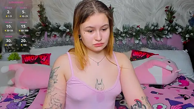 MilanaXHoney online show from 21, 12, 2025