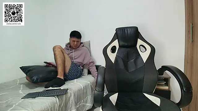Snapshot of liorvante chatting on 4, 6, 2026 liorvante online show from 4, 6, 2026