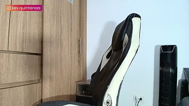 Snapshot of liorvante chatting on 14, 7, 2026 liorvante online show from 14, 7, 2026