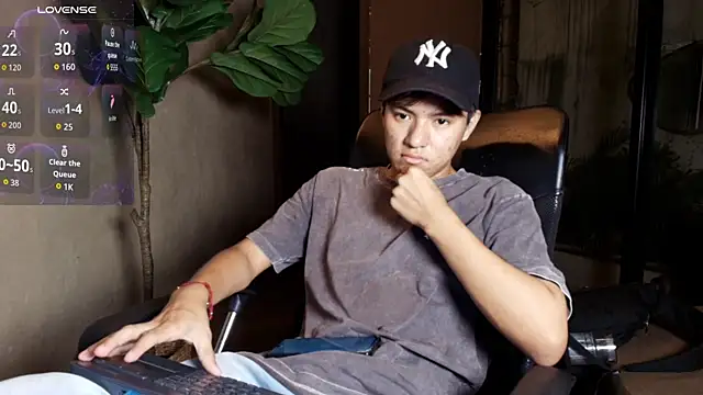 Snapshot of isaac_grimm chatting on 2, 3, 2026 isaac grimm online show from 2, 3, 2026