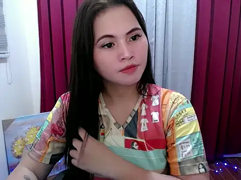 Snapshot of pinay_lover143 chatting on 26, 5, 2026 pinay lover143 online show from 26, 5, 2026