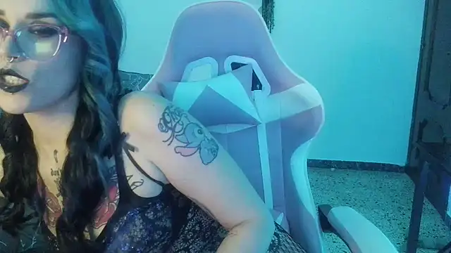 blackrose1997 online show from 1, 4, 2026