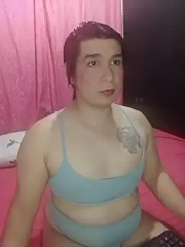 sissy-lover online show from 13, 1, 2026