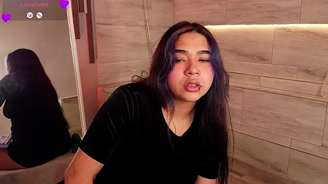 Snapshot of Mylarossi chatting on 17, 4, 2026 Mylarossi online show from 17, 4, 2026