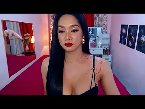 UrScreenGoddess online show from 7, 7, 2026