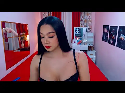 UrScreenGoddess online show from 14, 7, 2026
