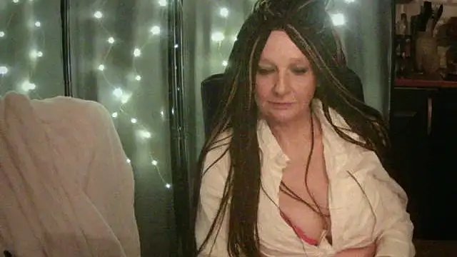 pixxiexo online show from 8, 1, 2026