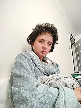 Amy01112 online show from 17, 7, 2026