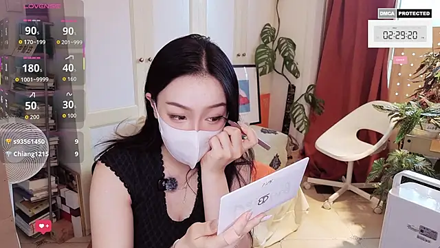 nayomi 34f online show from 20, 5, 2026