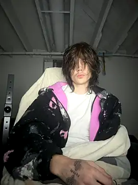 DkAuxier1 online show from 2, 12, 2025