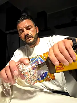 Cicciolino 23 online show from 26, 6, 2026