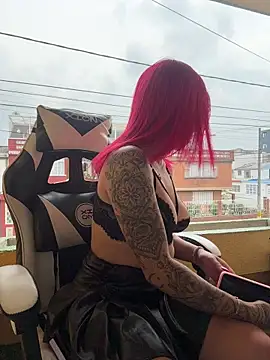 Scarlett firee online show from 20, 12, 2025