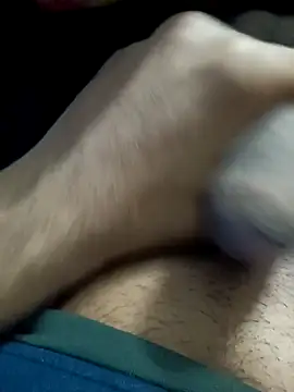 Snapshot of Lovely-boy-ash chatting on 8, 2, 2026 Lovely-boy-ash online show from 8, 2, 2026