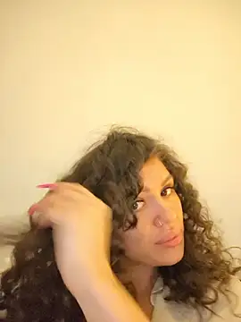Snapshot of SiennaLuxexx chatting on 18, 6, 2026 SiennaLuxexx online show from 18, 6, 2026