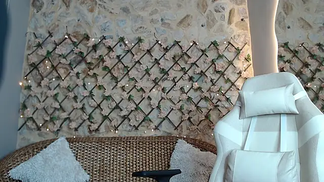 NaughtyNebula online show from 16, 1, 2026