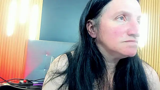 Andre cloefoxx  online show from 30, 3, 2026