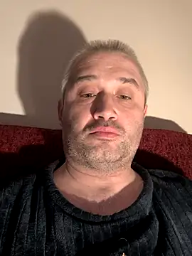 Olomoucak1982 online show from 31, 3, 2026