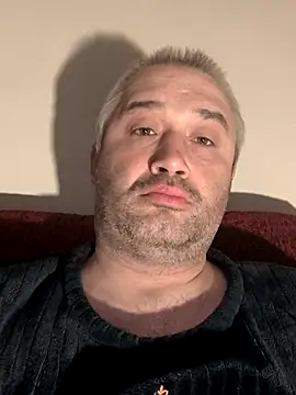 Olomoucak1982 online show from 13, 4, 2026