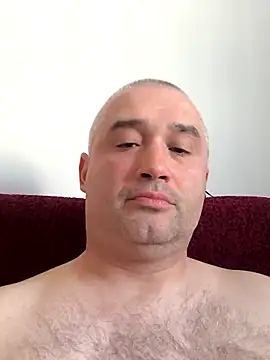 Olomoucak1982 online show from 28, 4, 2026