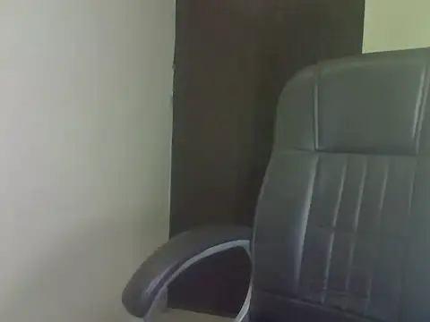 Lovely Ladyboy star online show from 1, 3, 2026