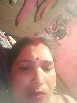 Your-shreya143 online show from 6, 2, 2026