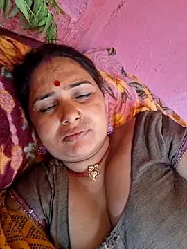 Your-shreya143 online show from 30, 5, 2026